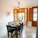 Wallada Patio Andalusí * Córdoba