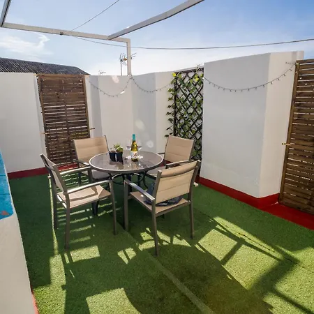 Wallada Patio Andalusí Apartamento